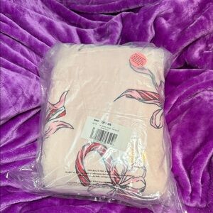 Victoria's Secret Pink Floral Tote and blanket